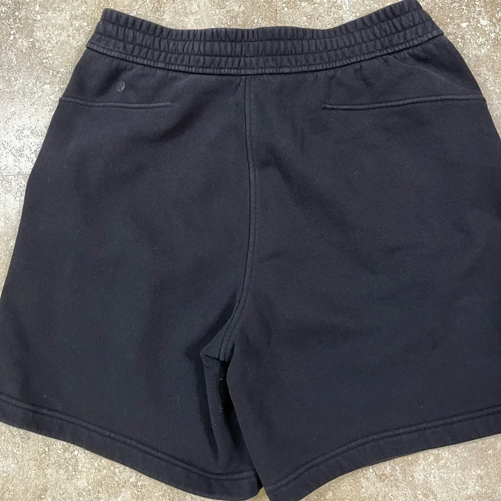 Lululemon Athletica Loungeful 7” High Rise Short - Picture 4 of 8